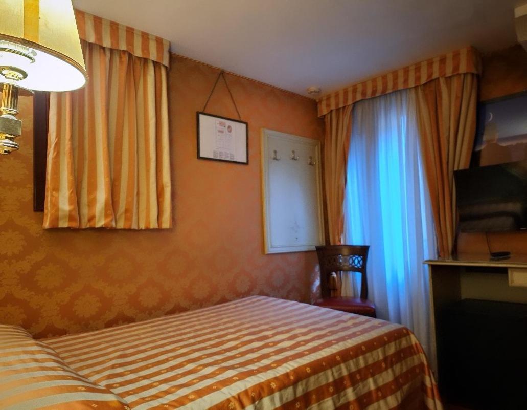 Hotel Lux Venedig Exteriör bild