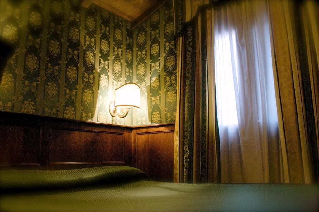Hotel Lux Venedig Exteriör bild